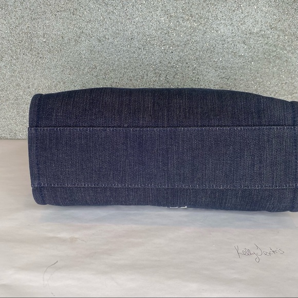 ❤️ SOLD Chanel Small Denim Blue Deauville Tote with gold hardware - Picture 5 of 16
